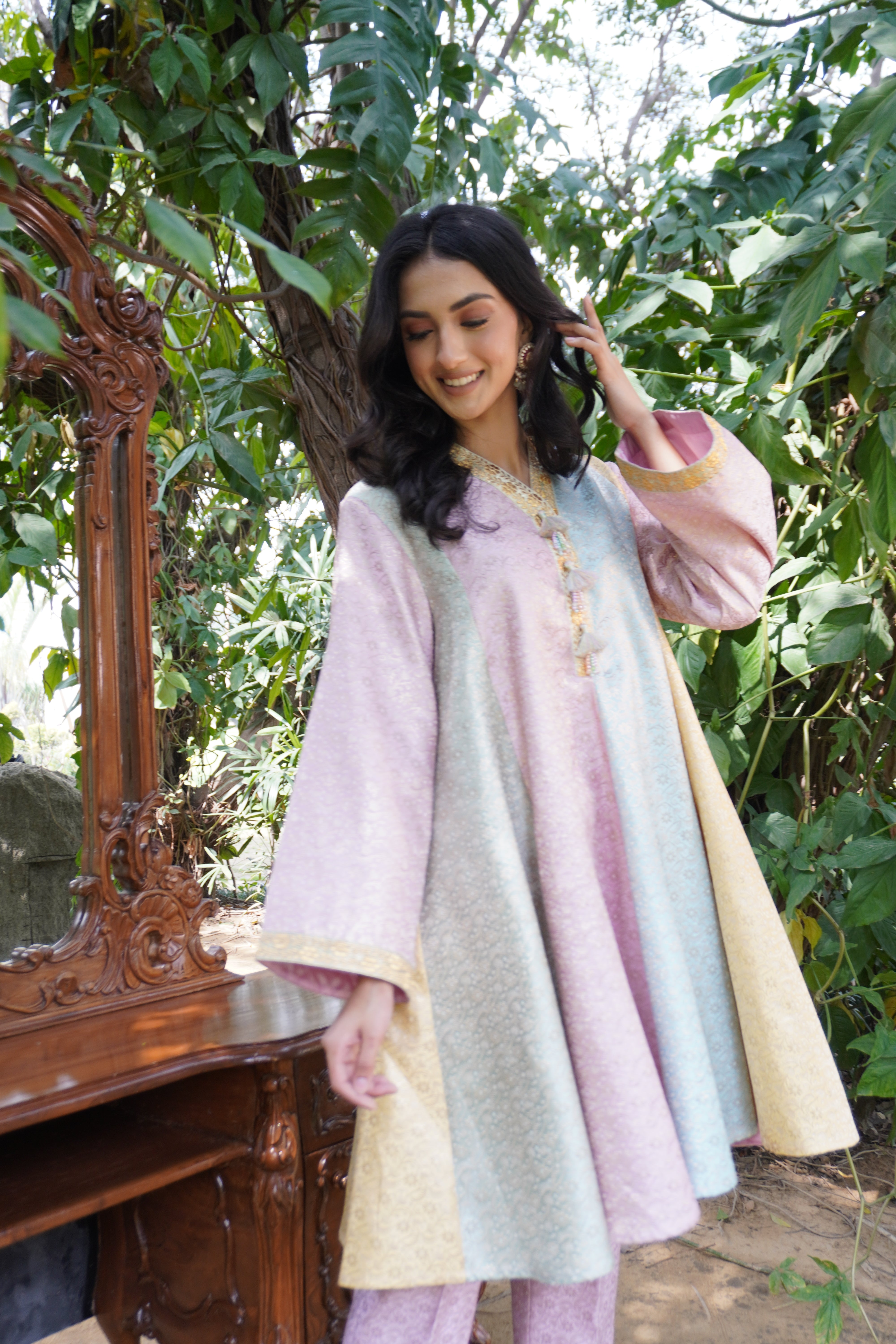 Ishq Sa Kurta Set- Women