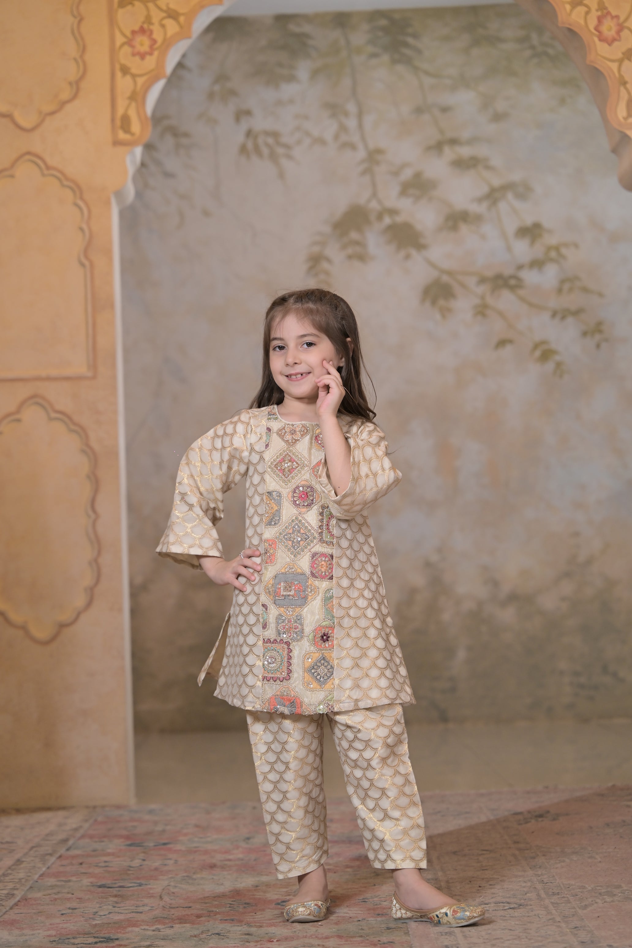 Shahi Kurta Set For Girl