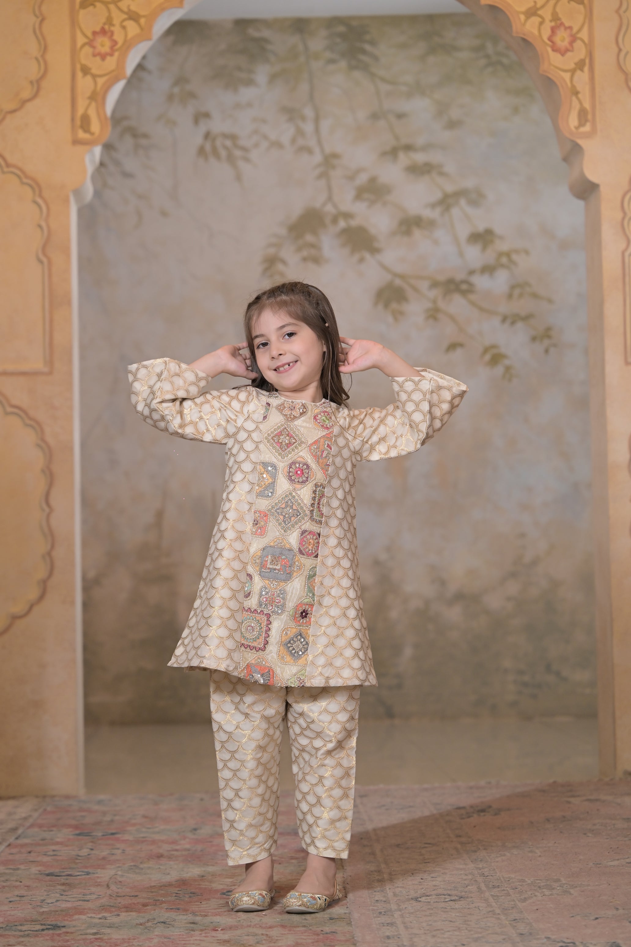 Shahi Kurta Set For Girl