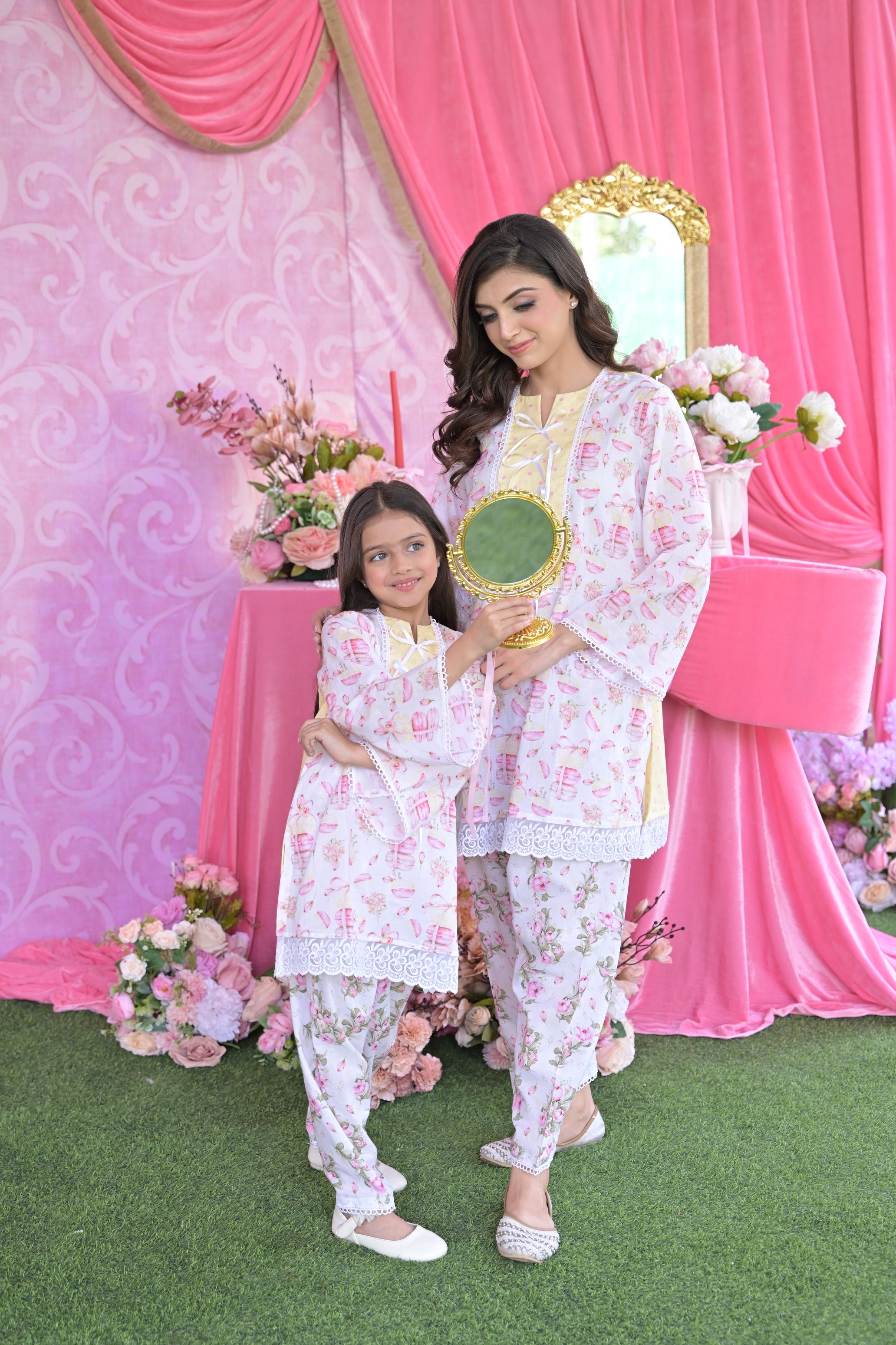 Lemon Macarons Set For Girl