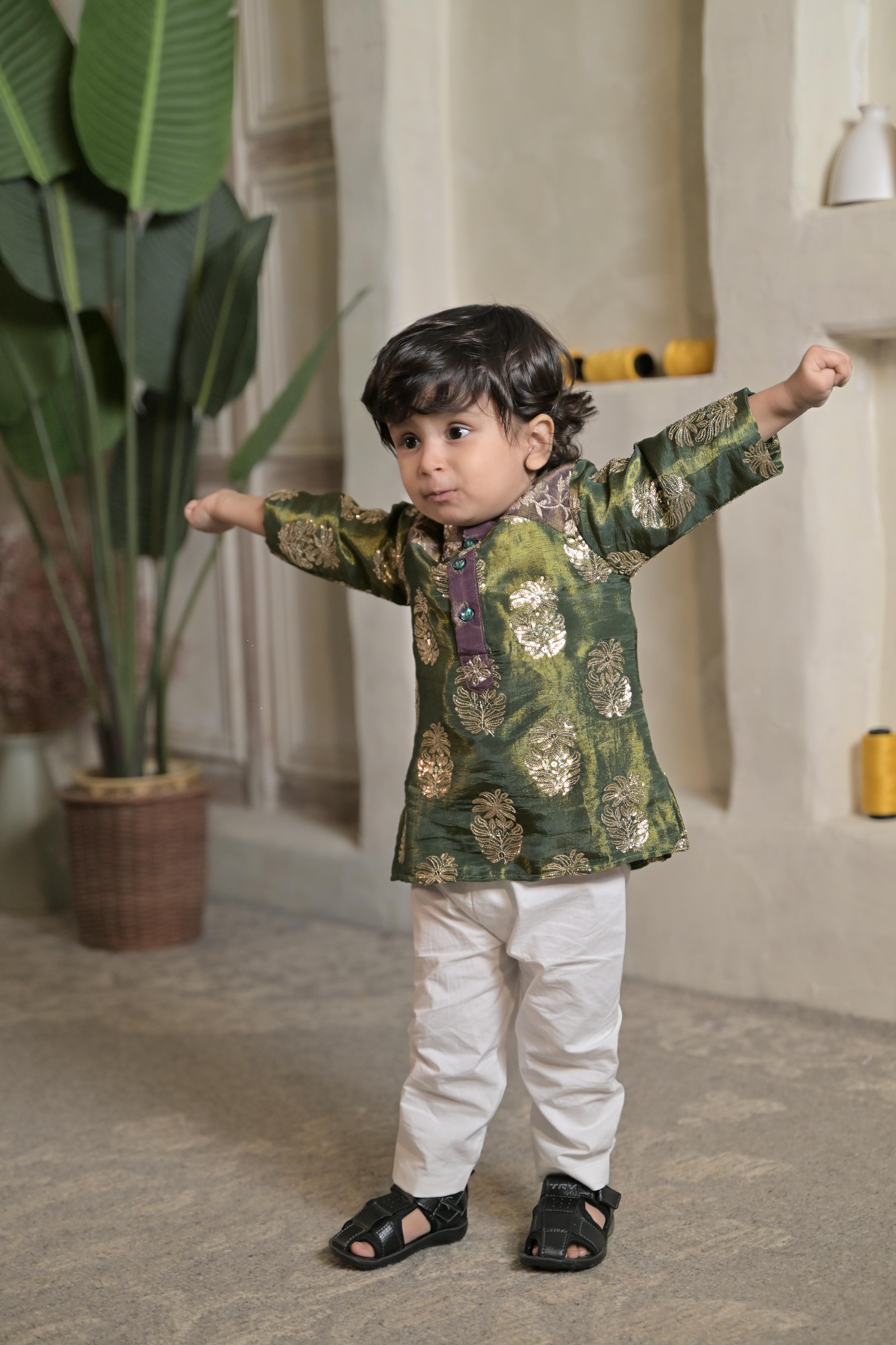 Sunheri Shaam Kurta Set For Boy