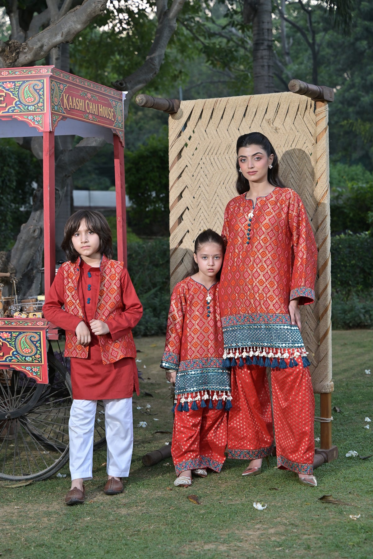 Lal Gulab Kurta Set for Women