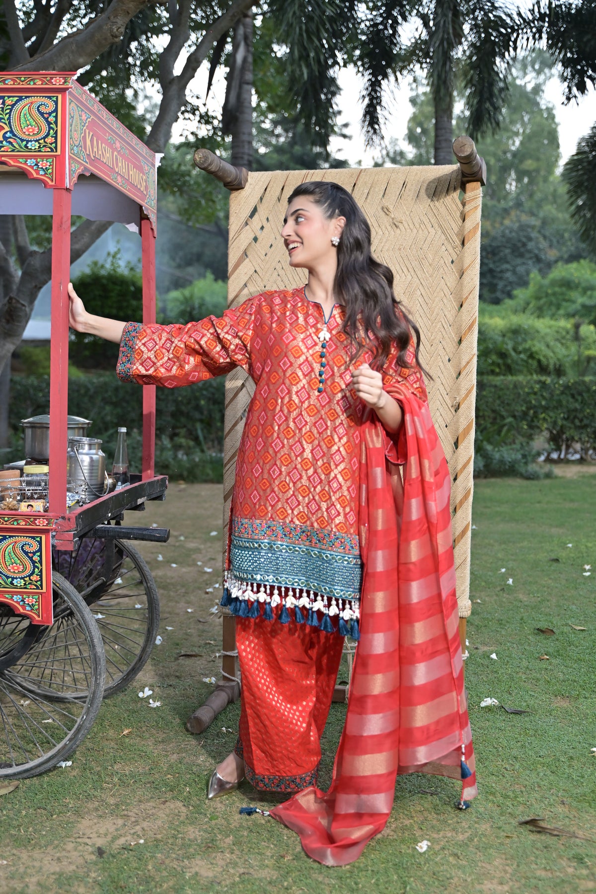 Lal Gulab Kurta Set for Women